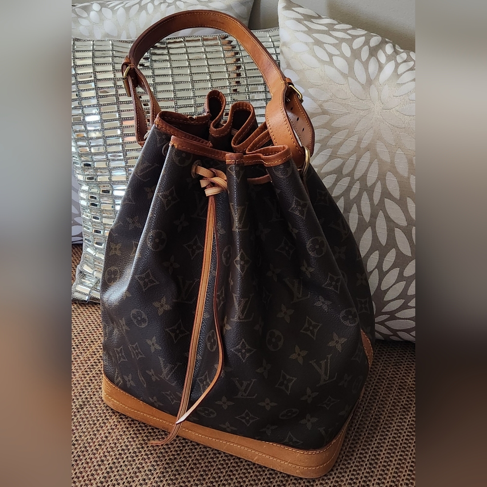 Louis Vuitton Brown Monogram Shoulder Bag